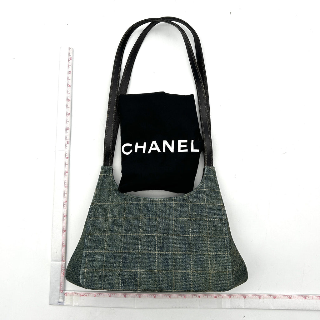 Pre-owned Chanel Denim Leather Shoulder Bag Green Medium LA18337