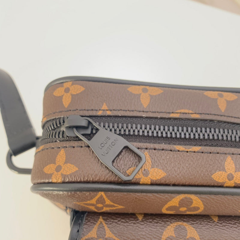 LOV2 Bags - Luxurious Bags  2583