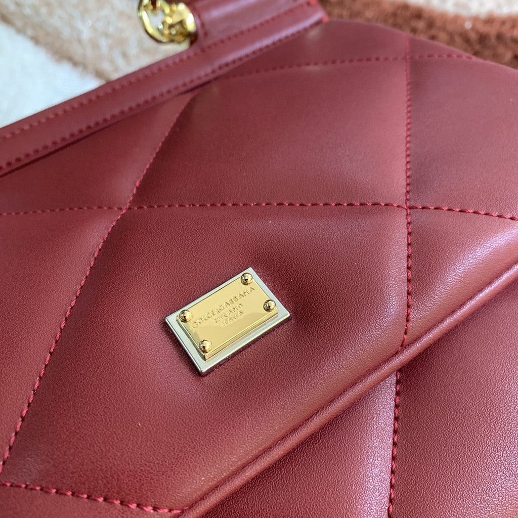 GLAMI MeGLAMIum Sicily Bag In Quilted Burgundy For Women 10.2in/26cm GLAMIÃ‚Â 