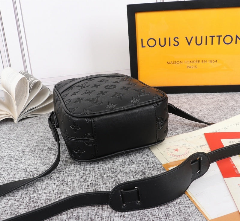 Fashion Lu-Vi bags - 3914