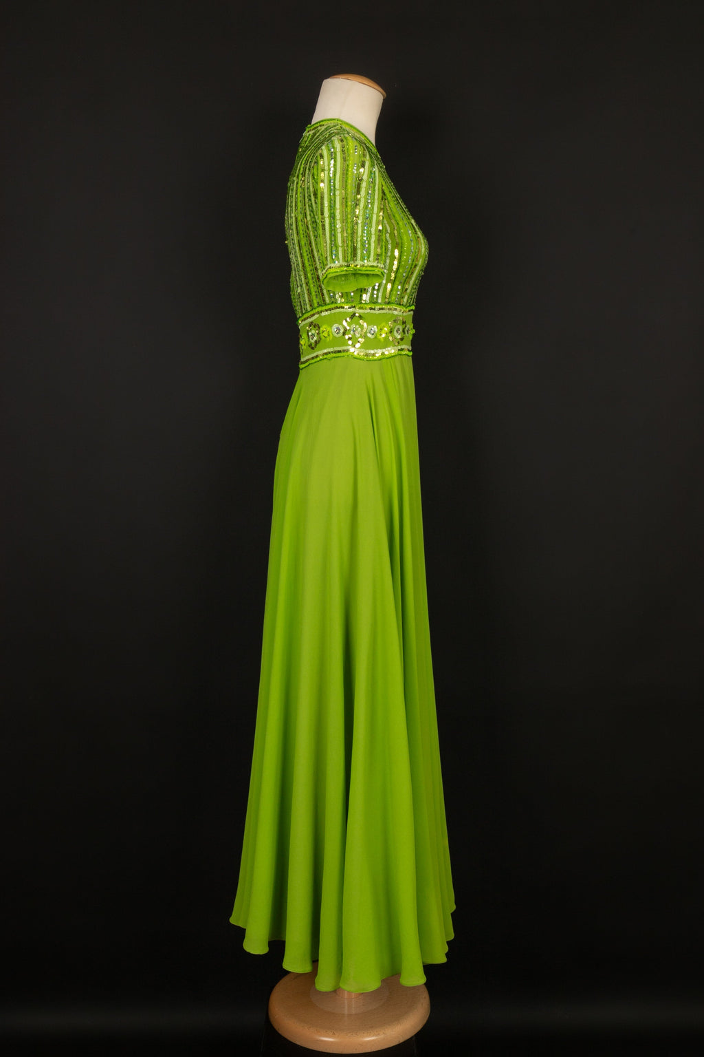 Robe verte en soie Carven