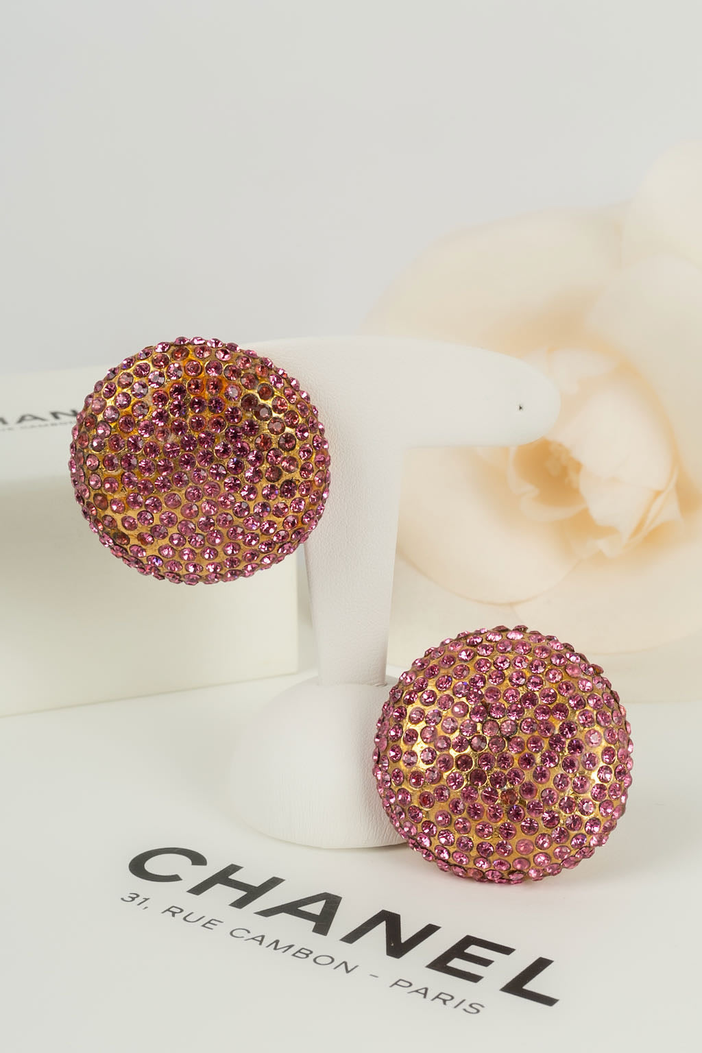 Boucles d'oreilles strassÃƒÆ’Ã‚Â©es Chanel