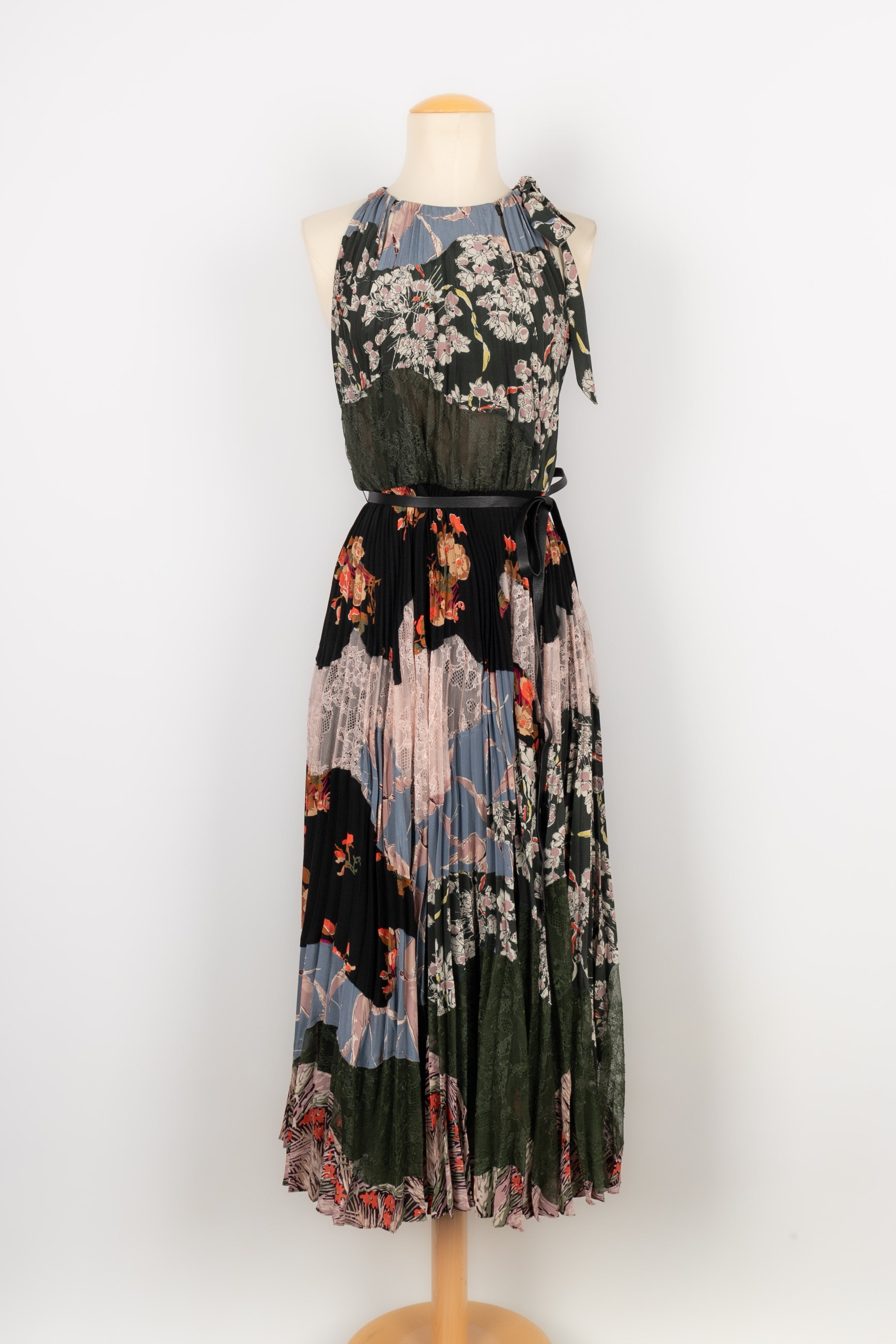 Robe plissÃƒÆ’Ã‚Â©e en soie Valentino