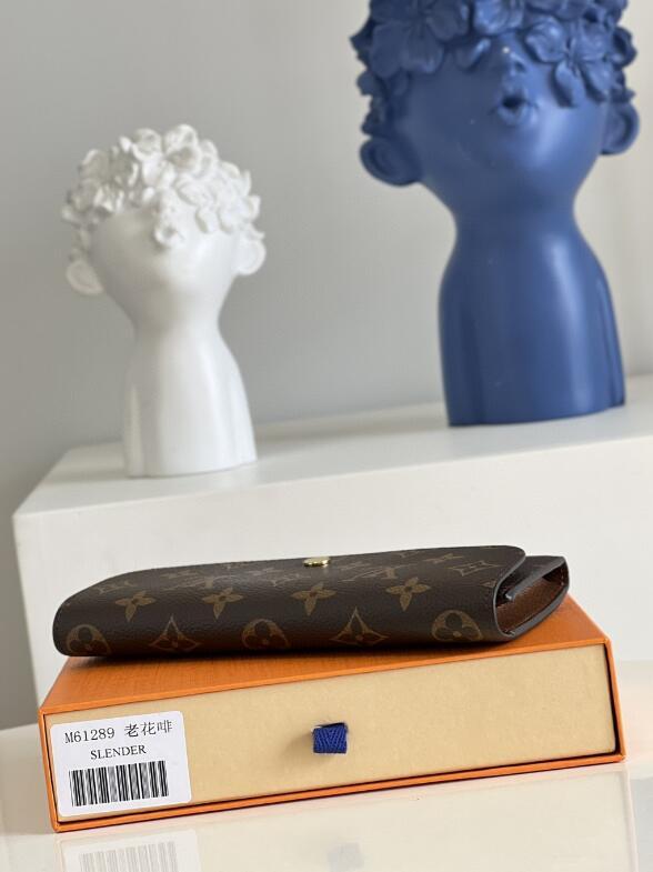 SAMC - Mix Wallets - 136