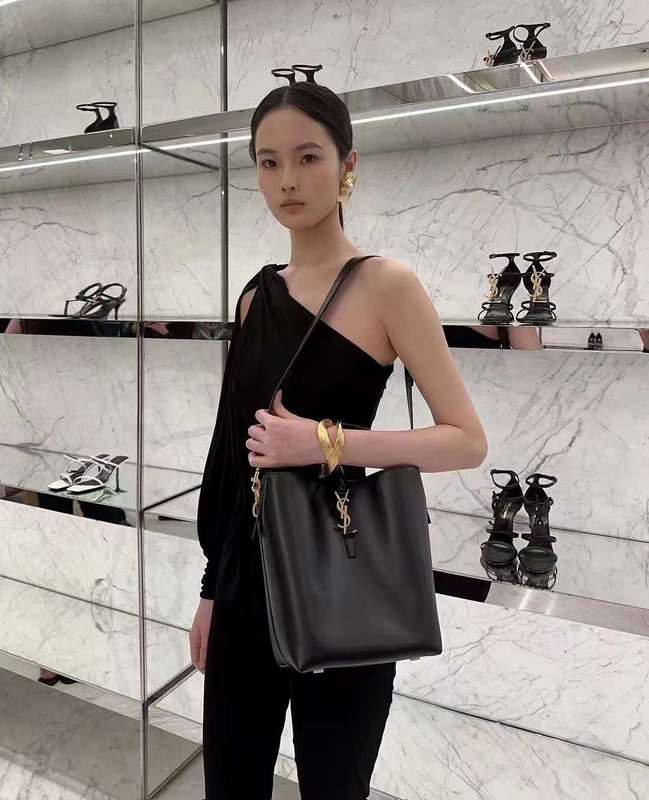 ELE - SLY Bags 602