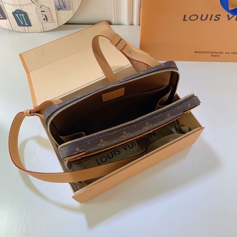 LOV2 Bags - Luxurious Bags  1812