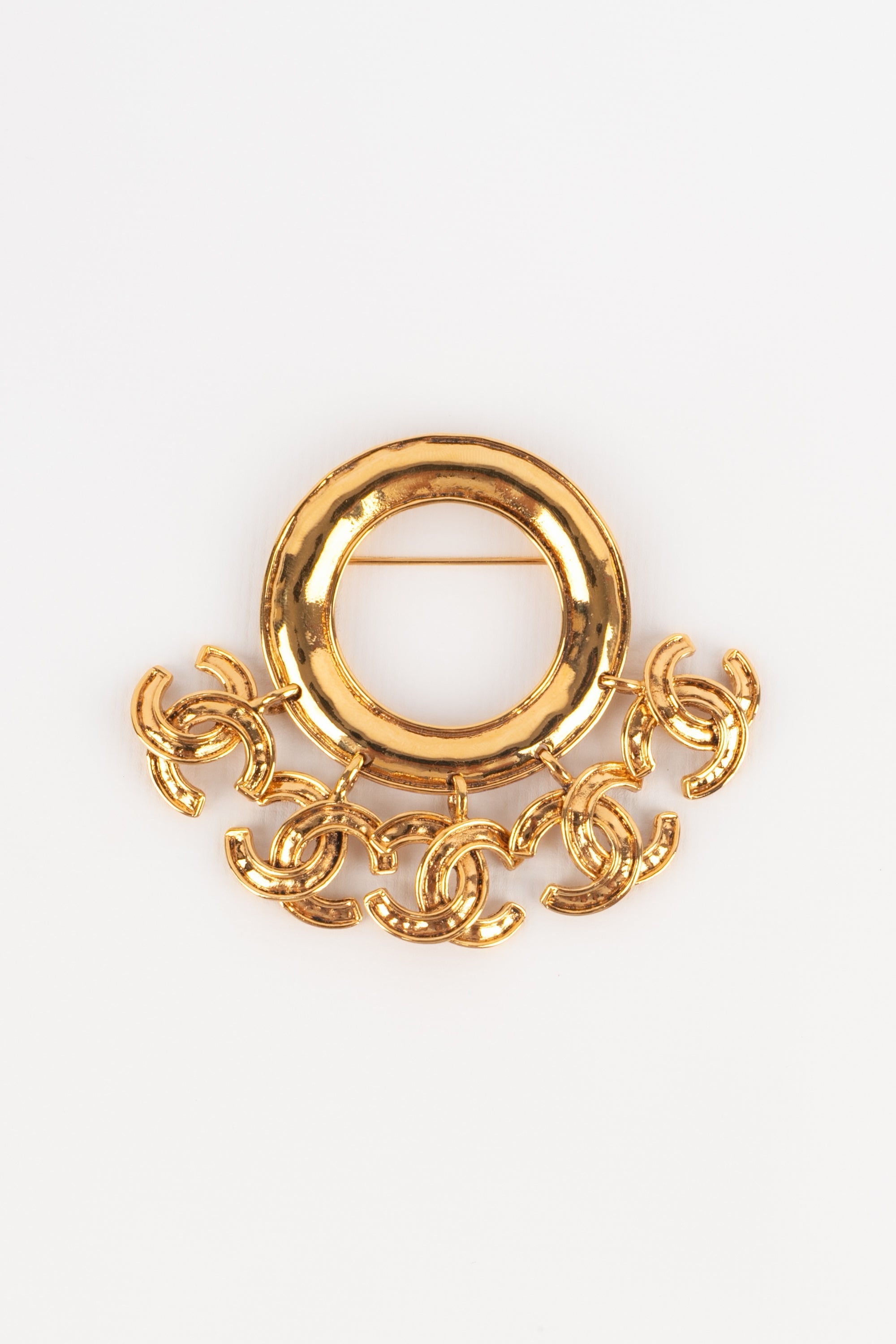 Broche cc Chanel