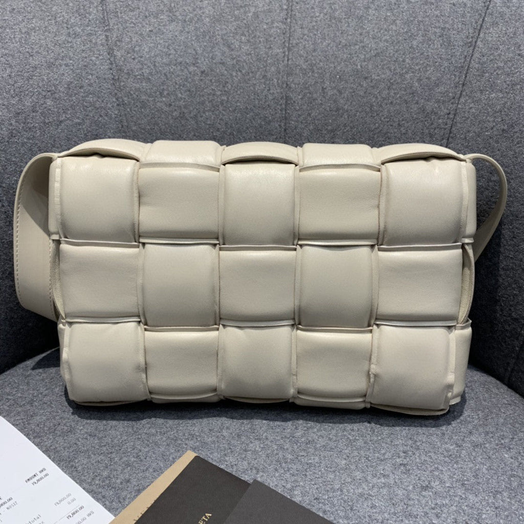 GLAMI Padded Cassette Bag For Women 10.2in/26cm In Chalk 591970VCQR19143