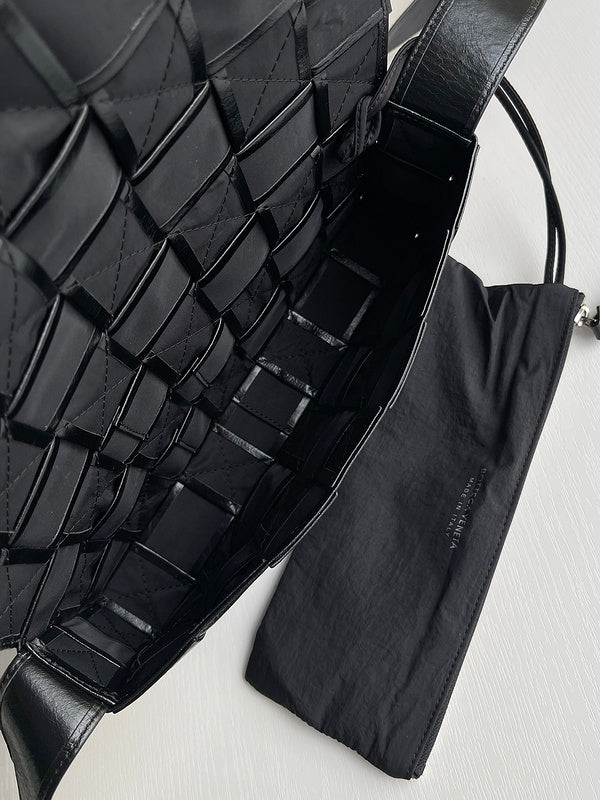 Glamy - BOV Bags - 670