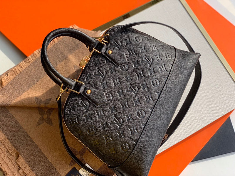 LOV2 Bags - Luxurious Bags  1764