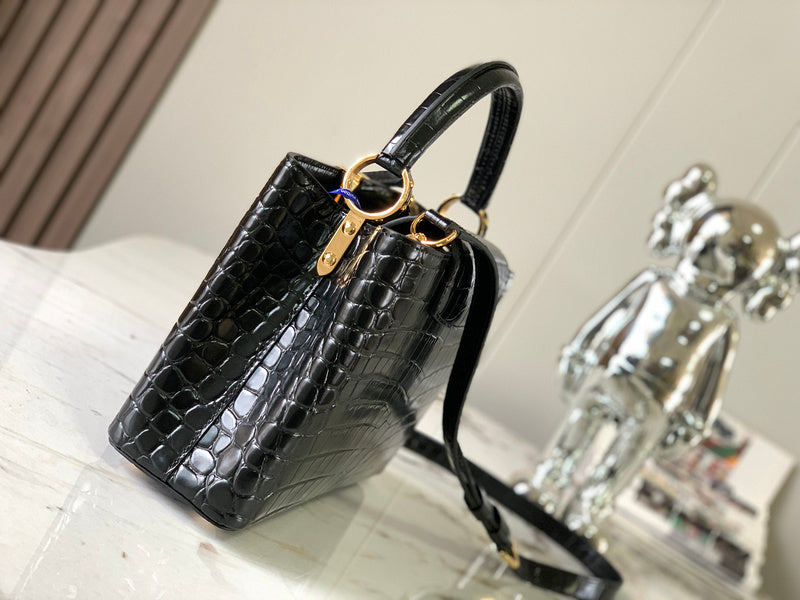 Fashion Lu-Vi bags - 3359
