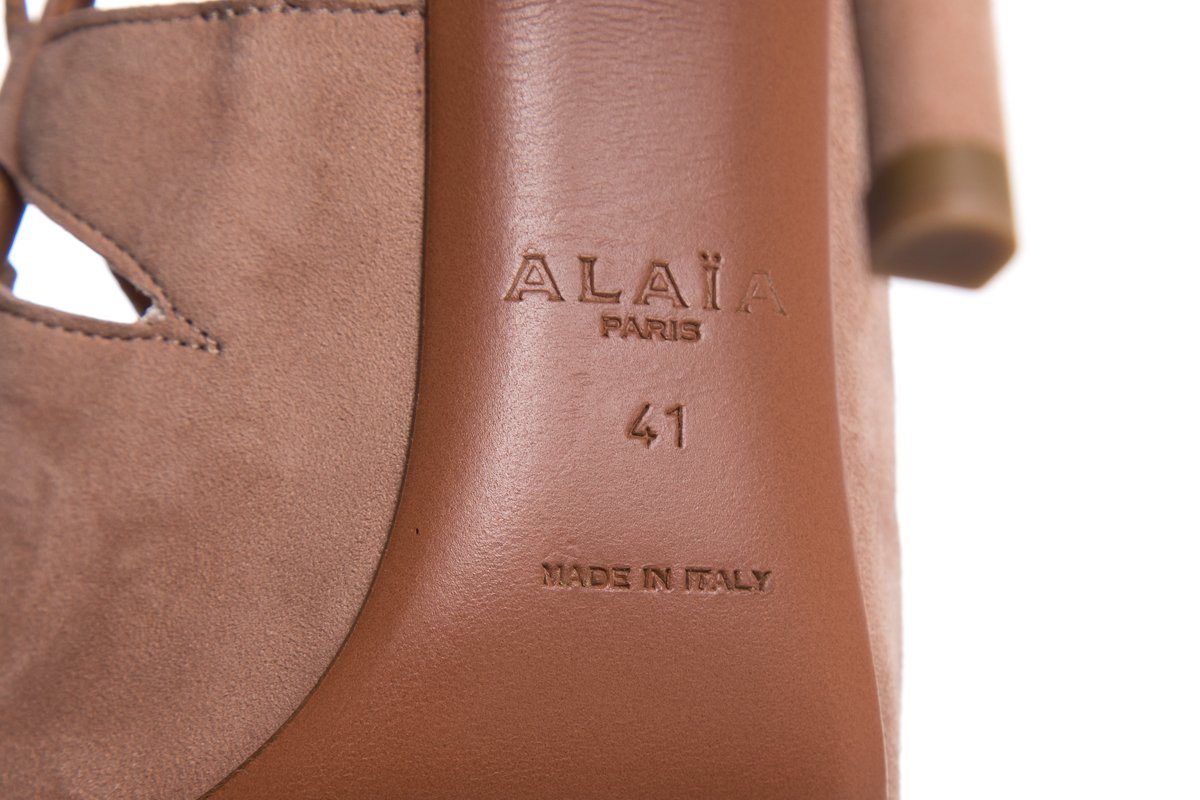 AlaÃƒÆ’Ã‚Â¯a Mauve Suede Cutout Accent Peep-Toe Pumps SZ 41