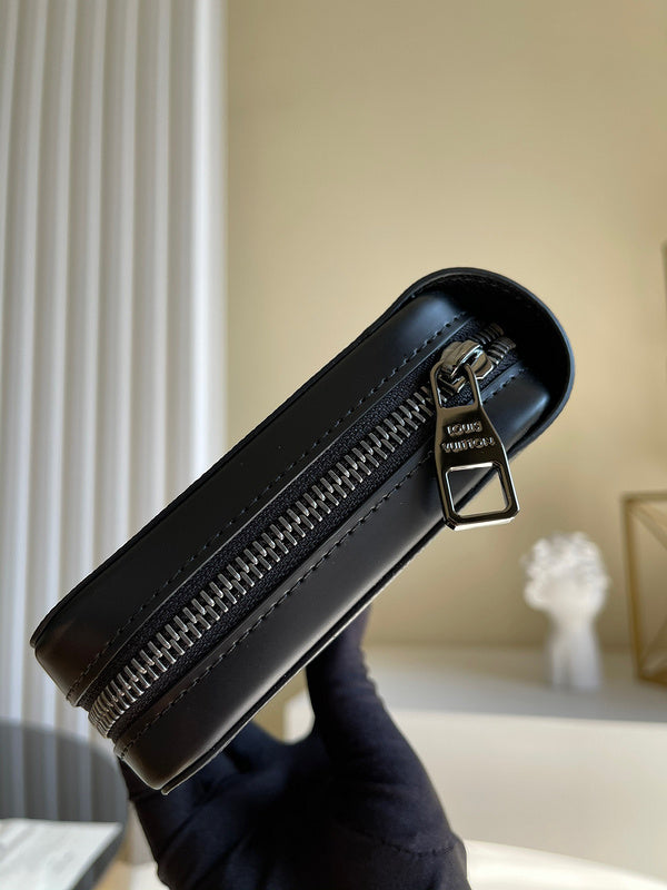 LOV2 Bags - Luxurious Bags  2412