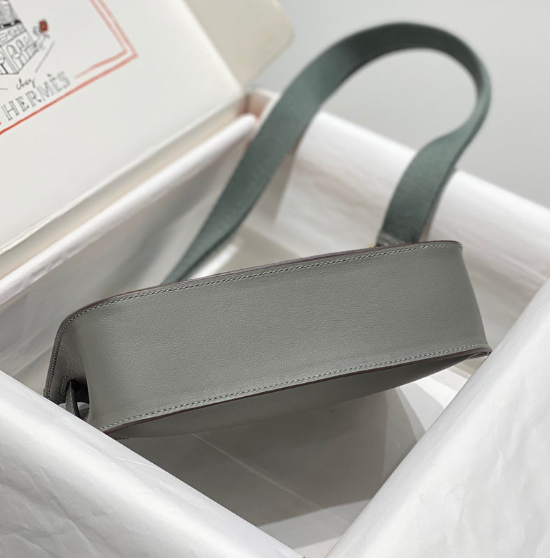 ELE - HMS Bags - 046