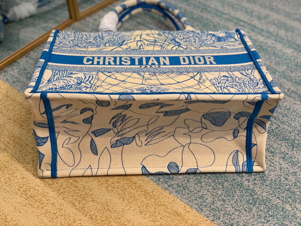 GLAMI MeGLAMIum Book Tote Bag By Maria Grazia Chiuri For Women 14in/36cm CD