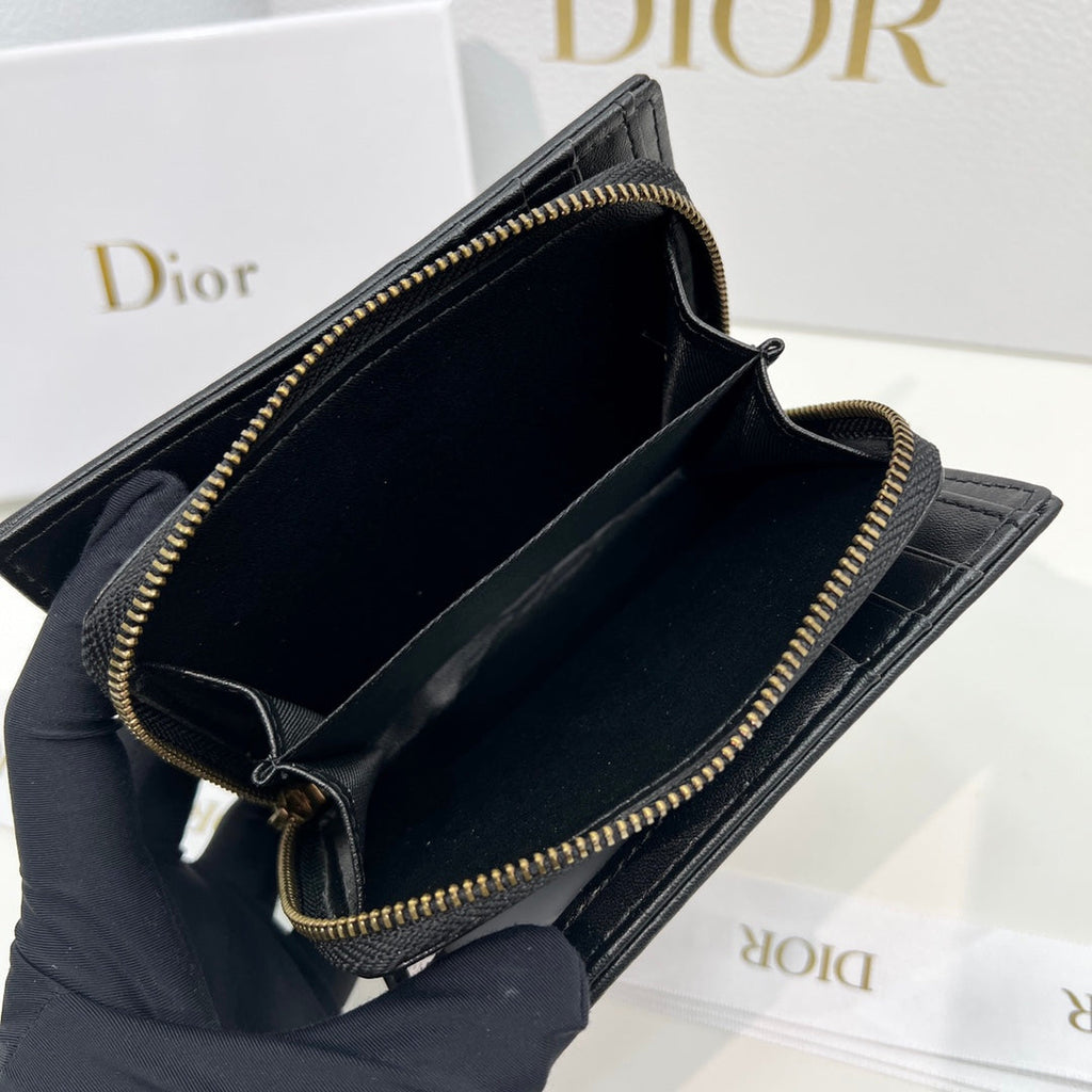 EN - New Arrival Wallet DIR 013