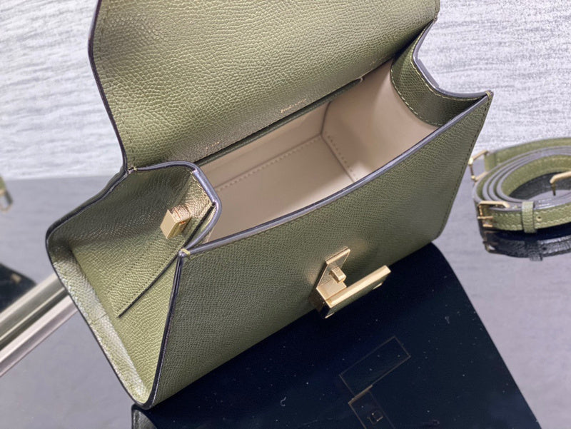 ELE - HMS Bags - 017