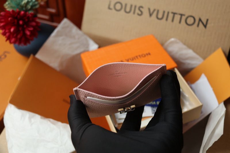 LOV2 Bags - Luxurious Bags  1516