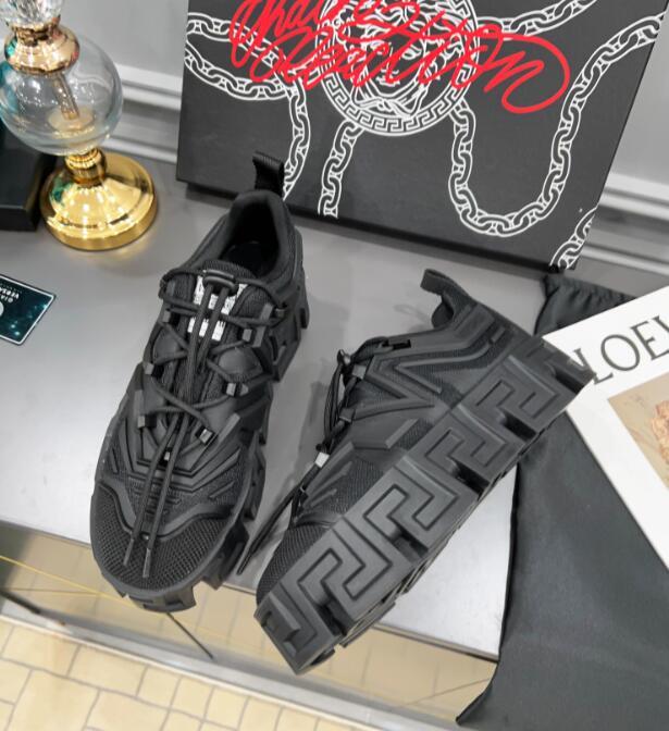SAMC - VAR Men Shoes - 110