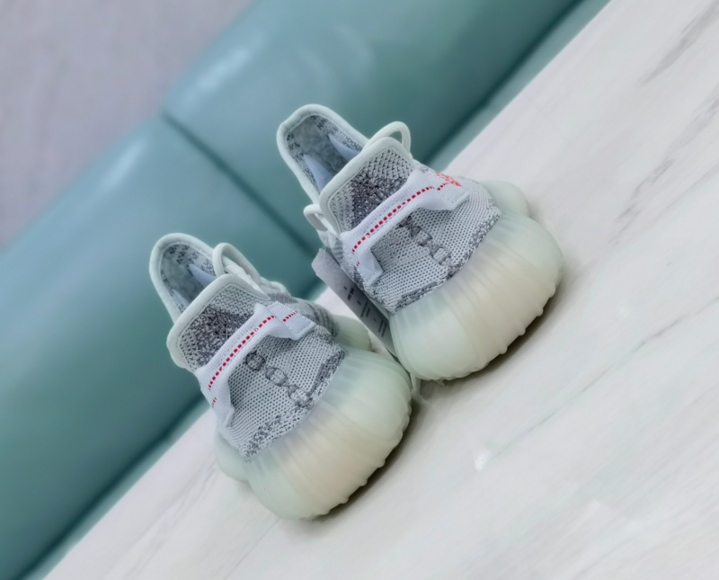 SAMC - YZO Sneakers - 082