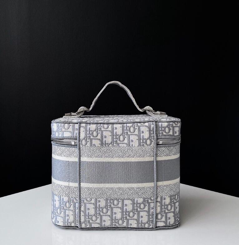 SAMCC - DOR Bags - 637