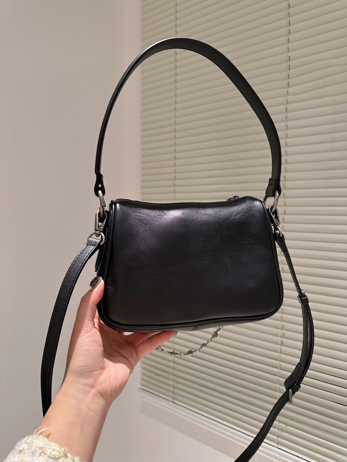 EN - Luxury Bags SLY 297
