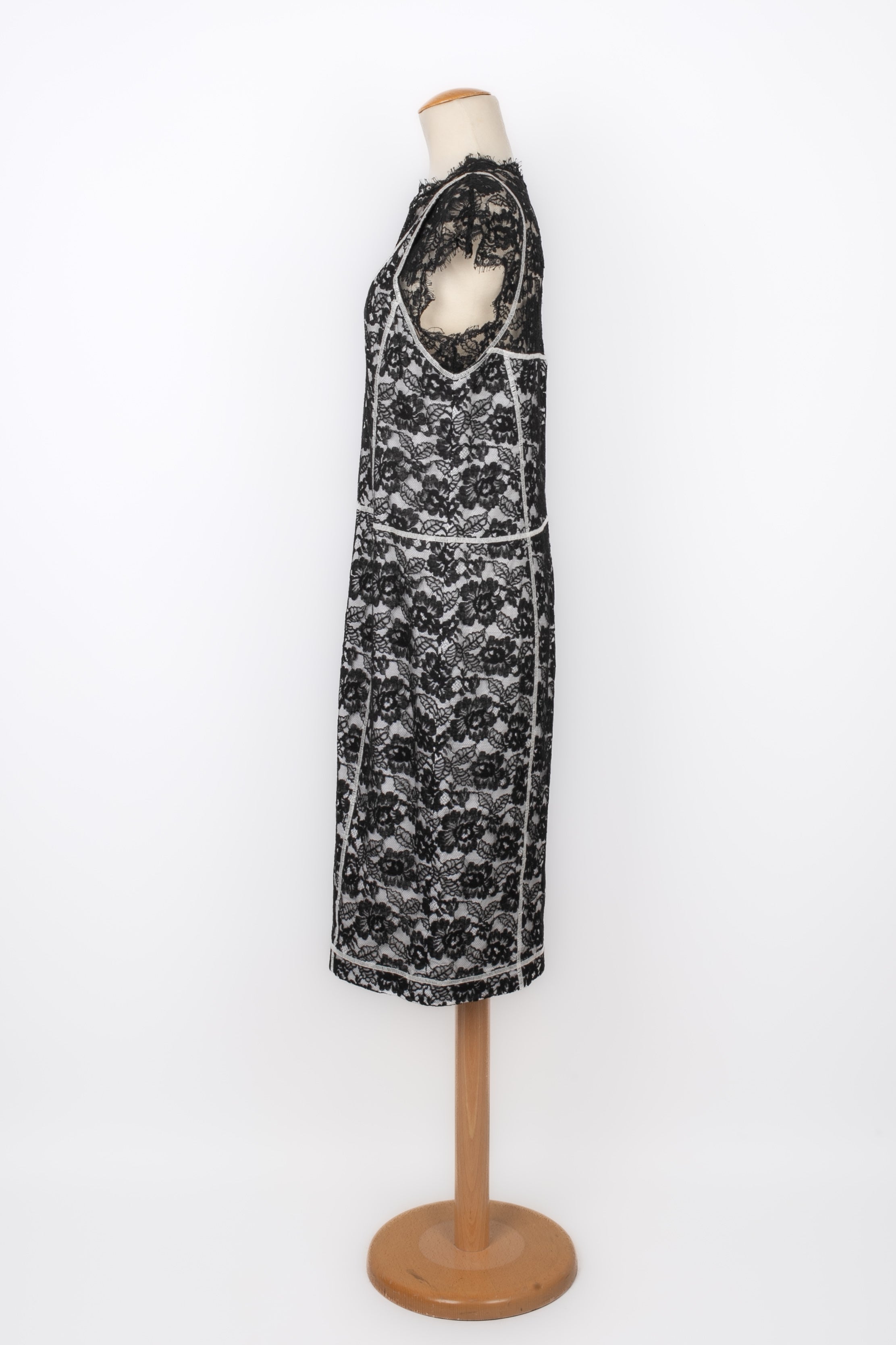 Robe en dentelle Chanel