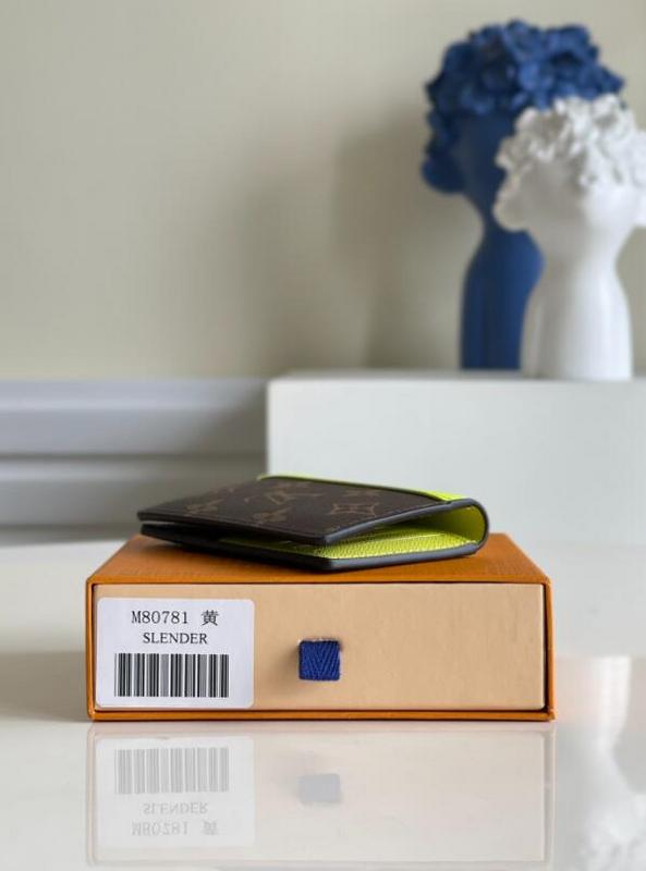 SAMC - Mix Wallets - 081