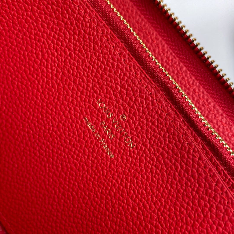 LOV2 Bags - Luxurious Bags  1820