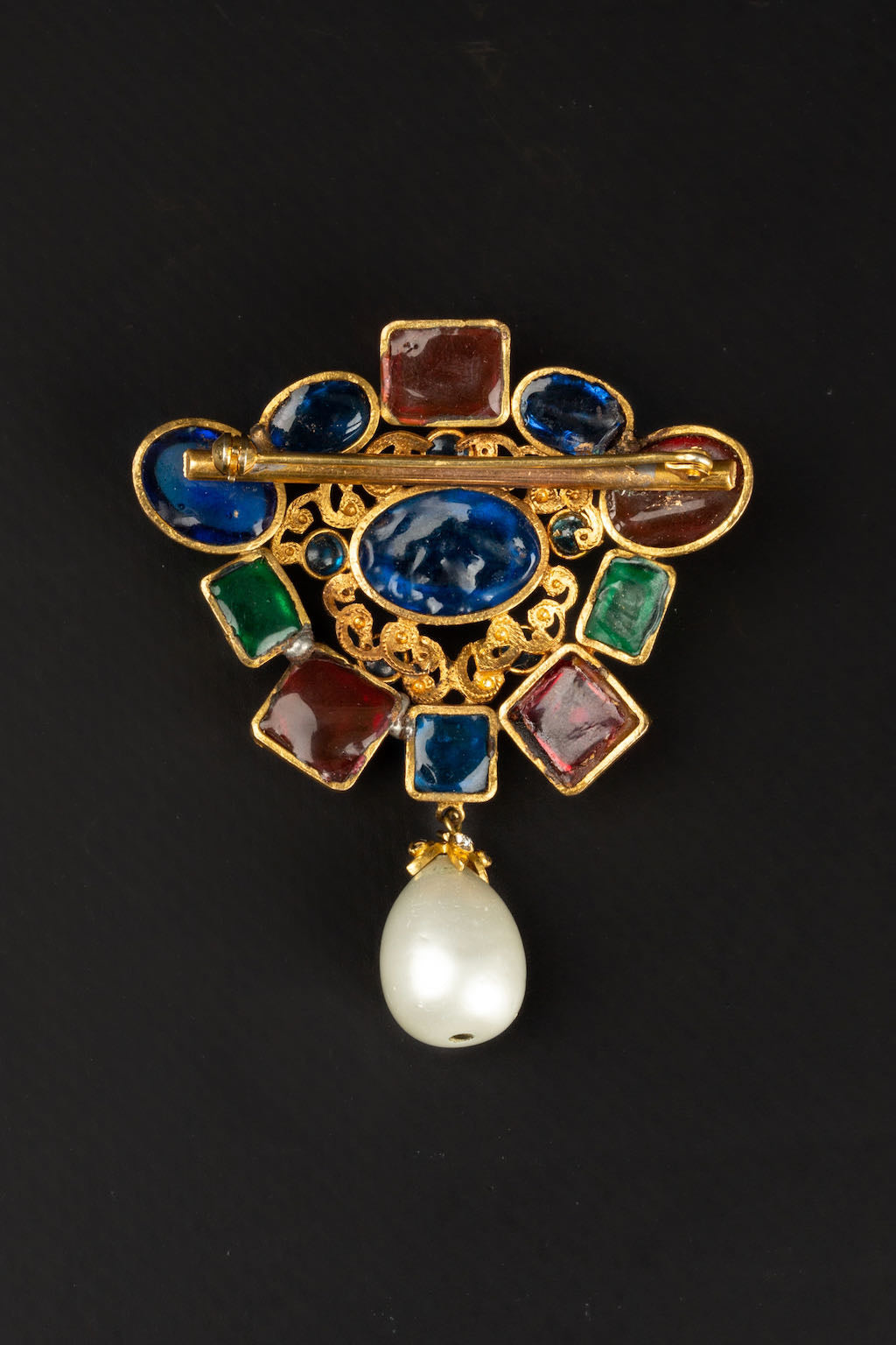 Broche en pÃƒÆ’Ã‚Â¢te de verre Chanel