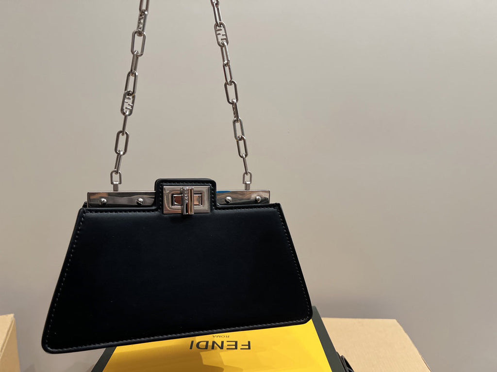 EN - Luxury Bags FEI 290