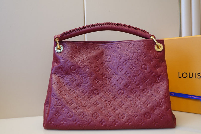 LOV2 Bags - Luxurious Bags  1549