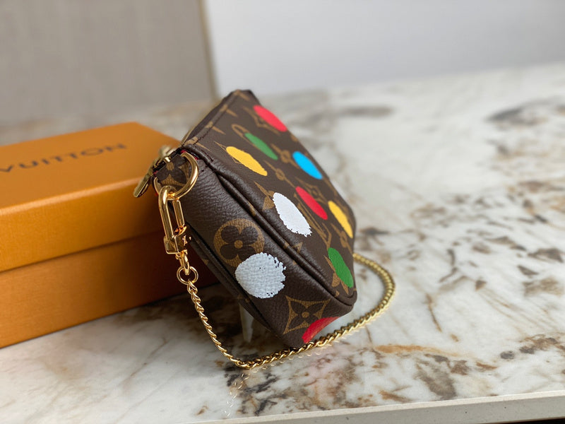 Glamy - LOV Bags - 699