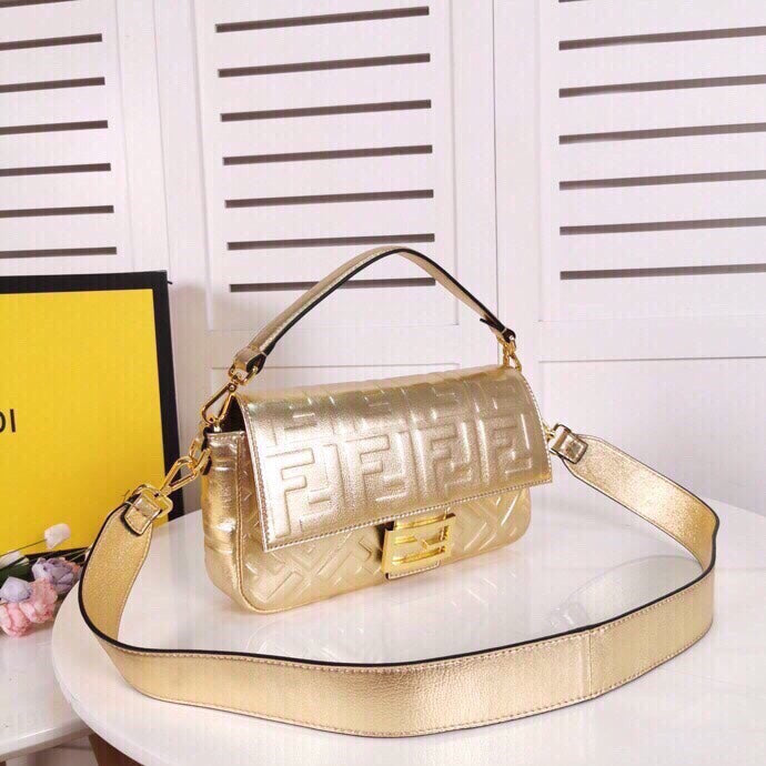 FI Baguette Chain MiGLAMI MeGLAMIum Gold Bag For Woman 26cm/10in
