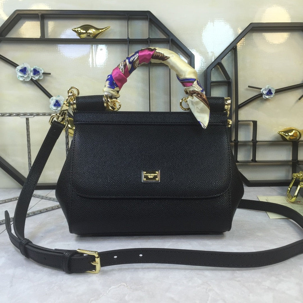 GLAMI MeGLAMIum Sicily Handbag In Dauphine Black For Women 10.2in/26cm GLAMI Ã‚Â GLAMI4347A100180999