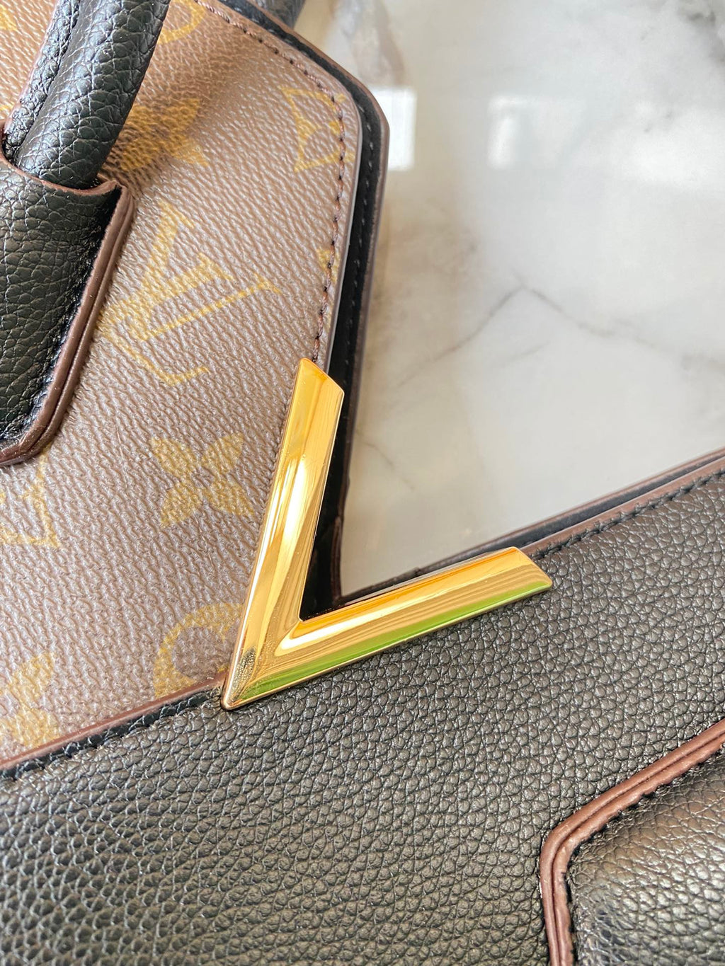 EN - Luxury Bags LUV 782