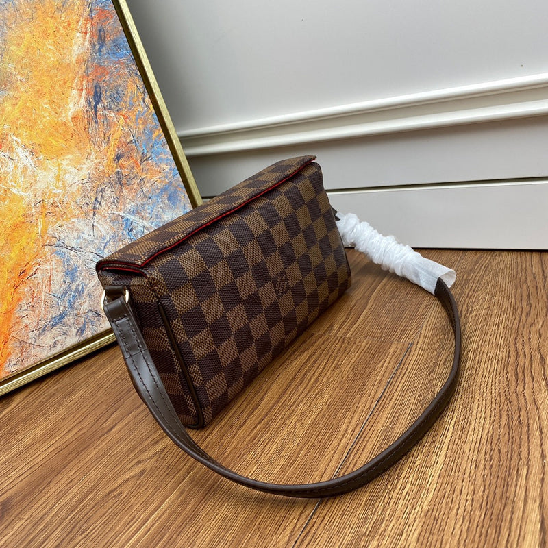 LOV2 Bags - Luxurious Bags  1714