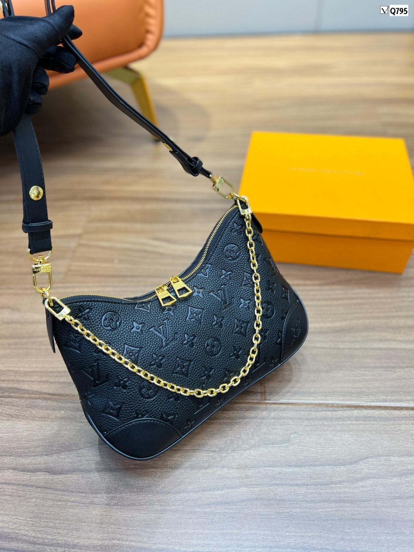 EN - New Lux Bags LUV 537