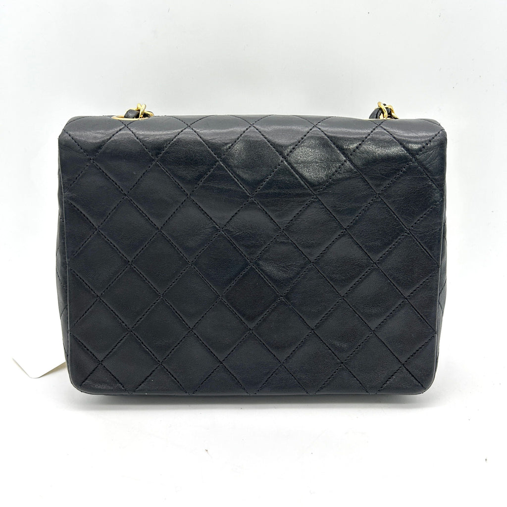Pre-owned Chanel Classic Mini Square Flap Bag - Black Shoulder Bags, Handbags ch63346cc