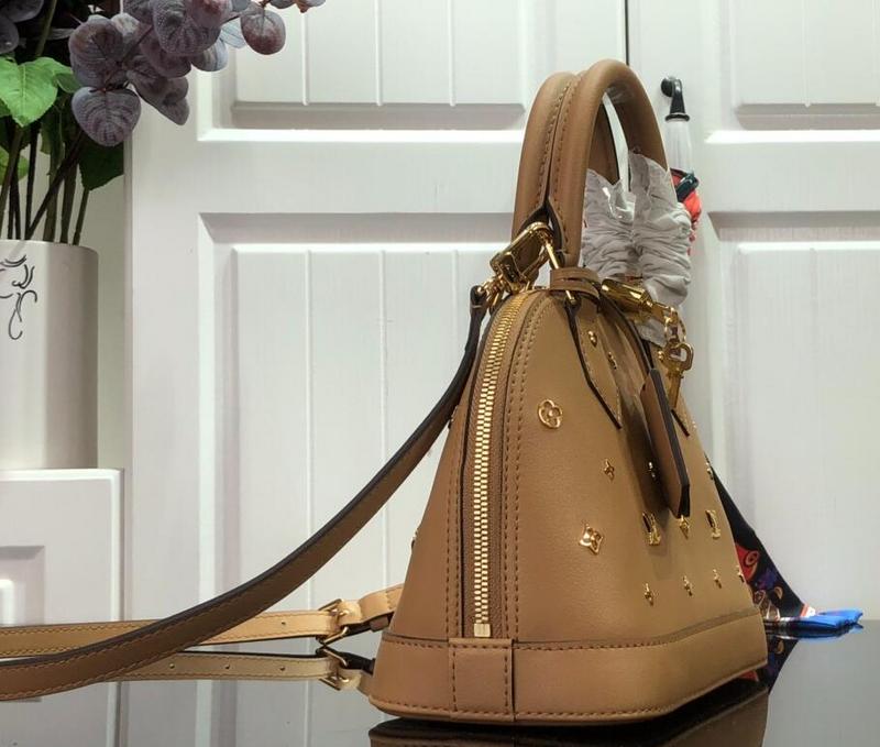 SAMC - LOV Bags - 2343