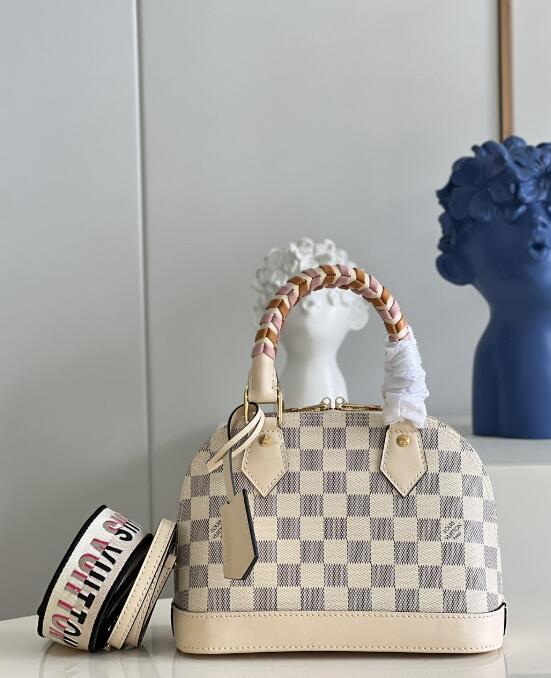 SAMC - LOV Bags - 1712