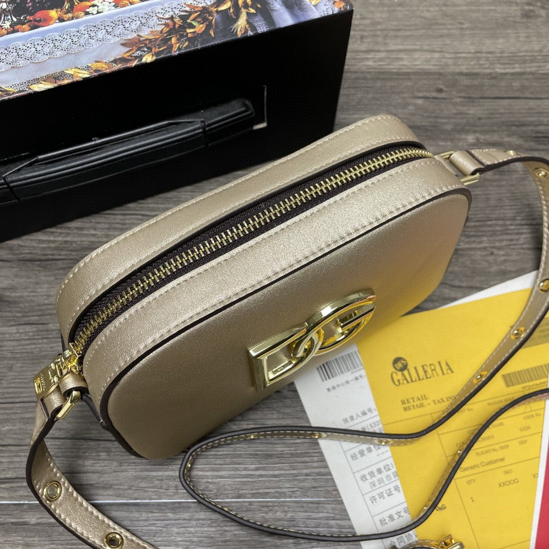 GLAMI Crossbody 3.5 Bag Gold For Women 7.5in/19cm GLAMI