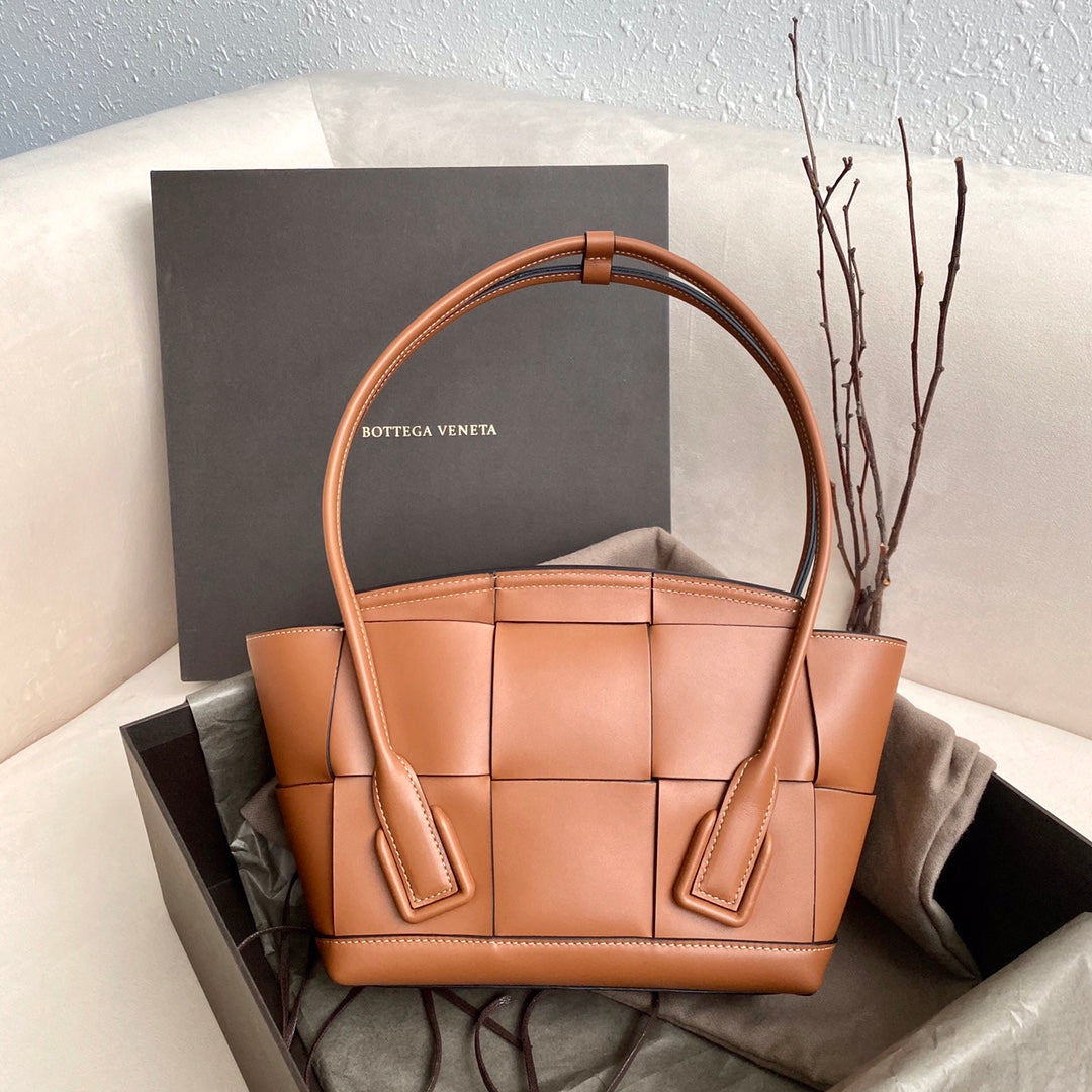 GLAMI Arco Bag For Women 12in/33cm In Brown