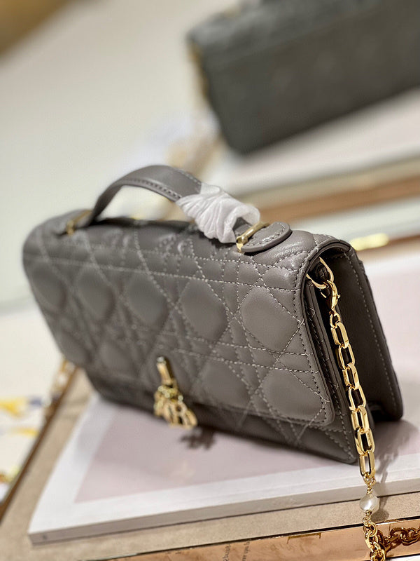 ELE - Dir Bags - 1354