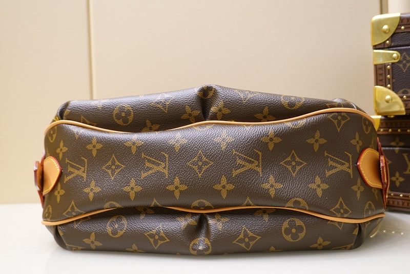 LOV2 Bags - Luxurious Bags  1556