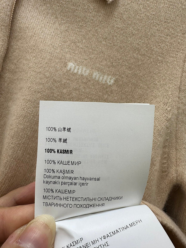 Glami - MMU Women Clothes - 180