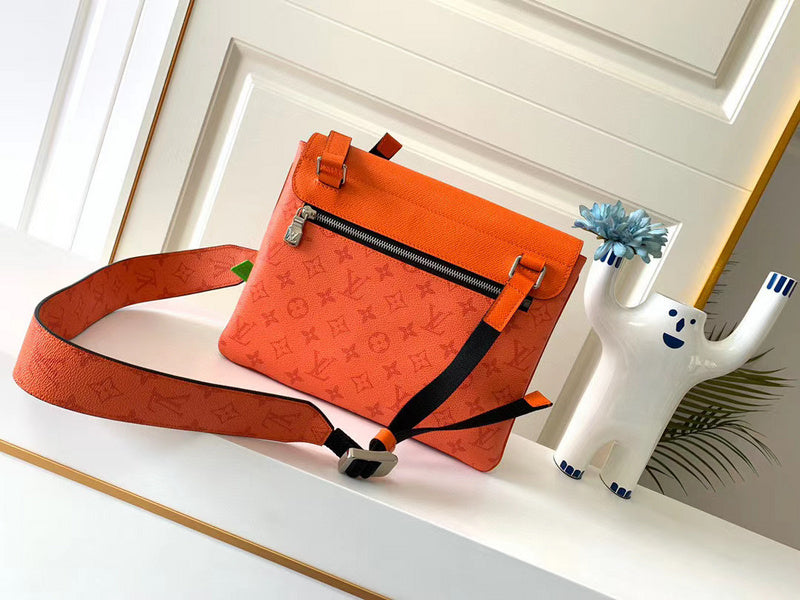 LOV2 Bags - Luxurious Bags  2576