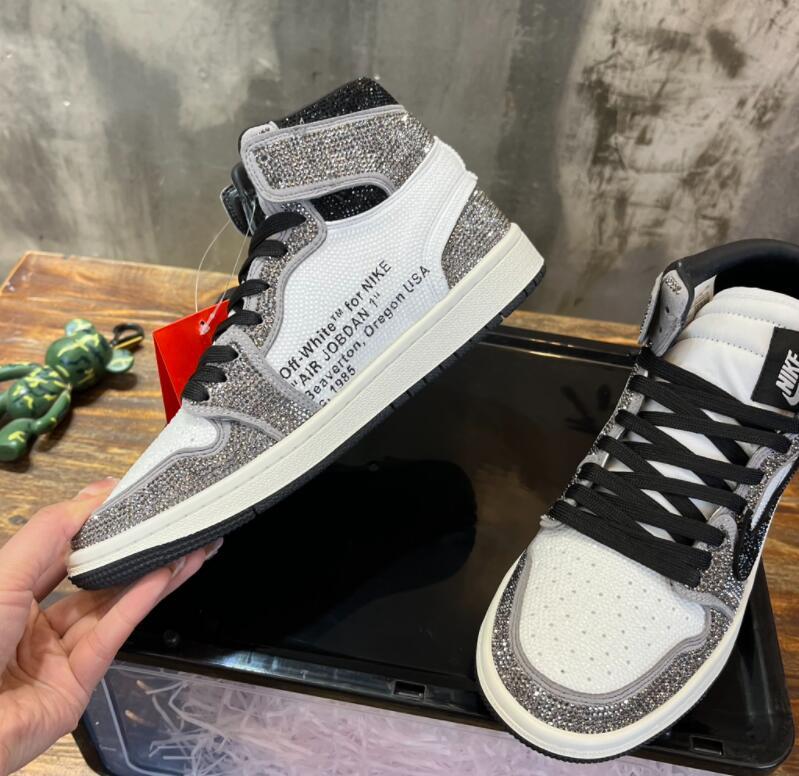 SAMC - NKE Shoes - 151