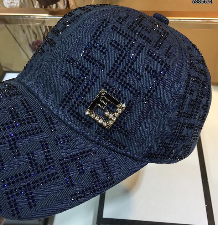 SAMC - Mix Hats - 059