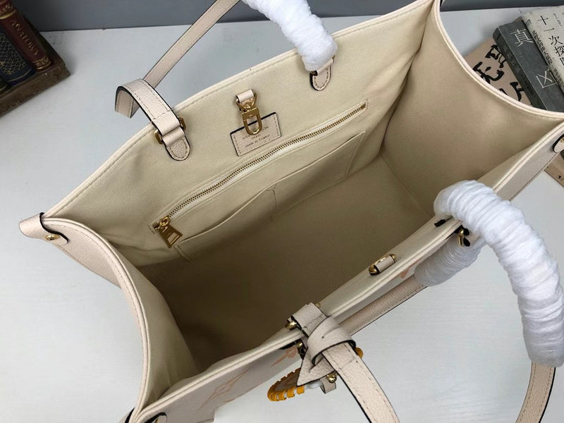 LOV2 Bags - Luxurious Bags  2526